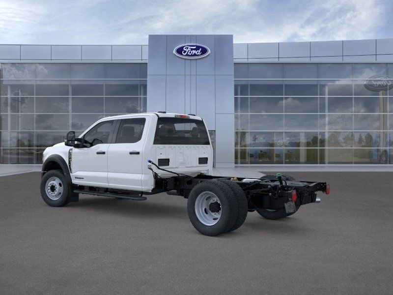 New 2026 Ford F450 4x4 Crew Cab Super Duty image 4