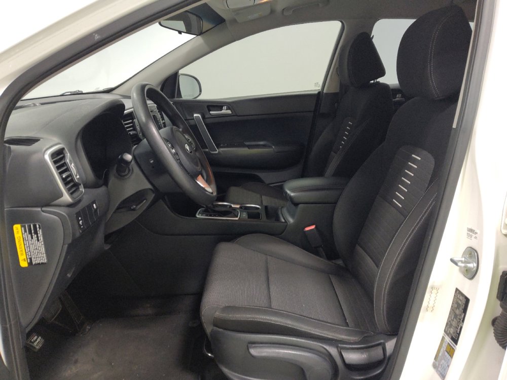 Used 2018 Kia Sportage LX image 17