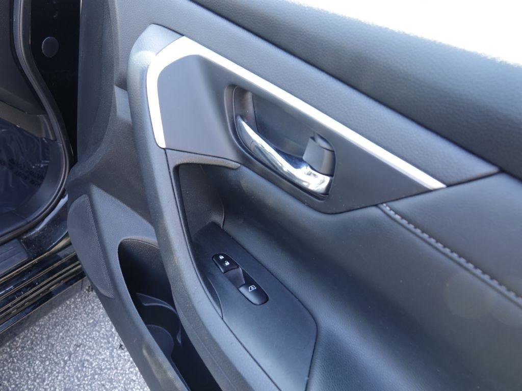 Used 2018 Nissan Altima 2.5 SL image 41