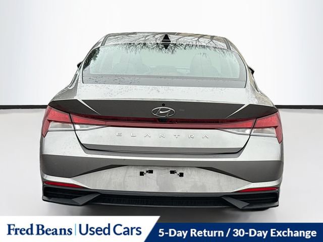 Used 2023 Hyundai Elantra SEL w/ Convenience Package image 6