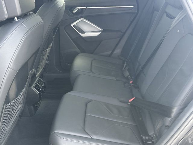 Used 2022 Audi Q3 2.0T Premium Plus w/ Premium Plus Package image 22