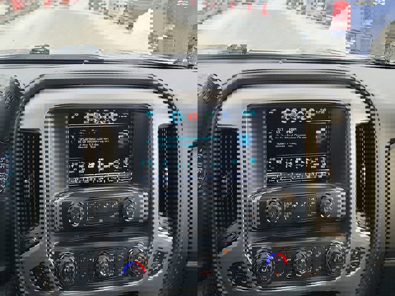 Used 2018 GMC Sierra 1500 SLT image 16