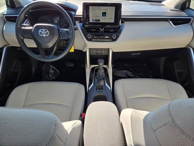 Used 2024 Toyota Corolla Cross L image 10