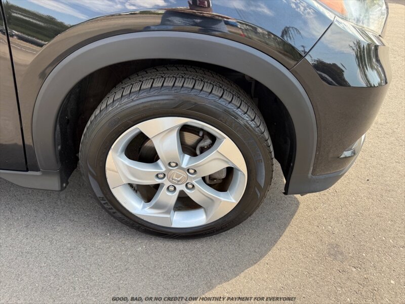Used 2016 Honda HR-V EX image 22