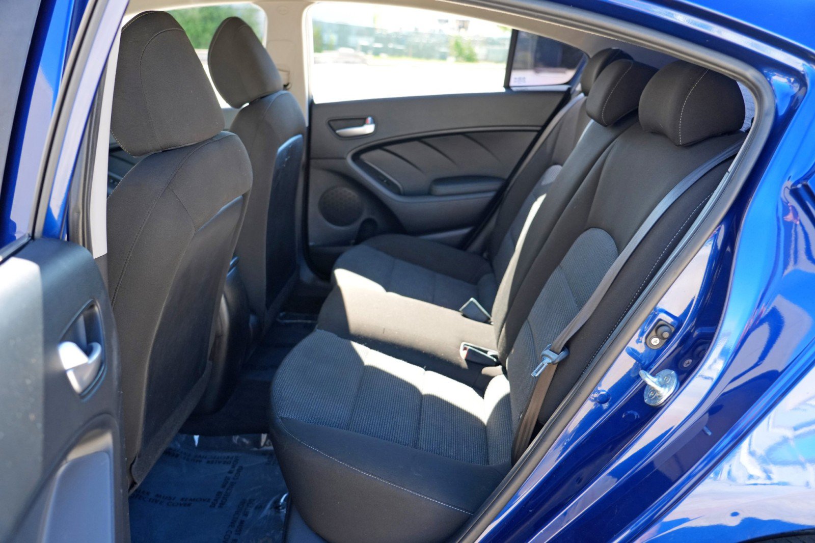 Used 2017 Kia Forte LX FWD image 31