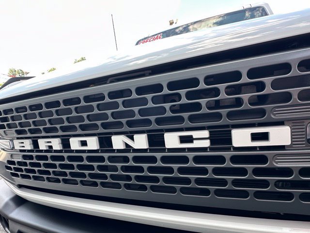 New 2026 Ford Bronco Badlands w/ Sasquatch Package AWD/4WD image 30