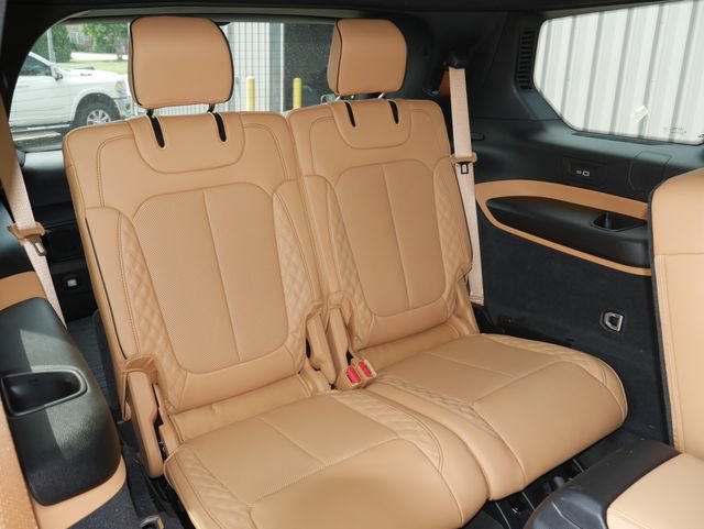 Used 2025 Jeep Grand Cherokee L Summit w/ Advanced Protech Group IV AWD/4WD image 28