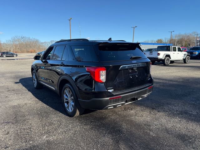 Used 2023 Ford Explorer XLT w/ Equipment Group 202A image 22