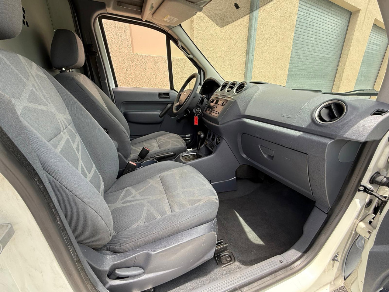 Used 2013 Ford Transit Connect XL image 16
