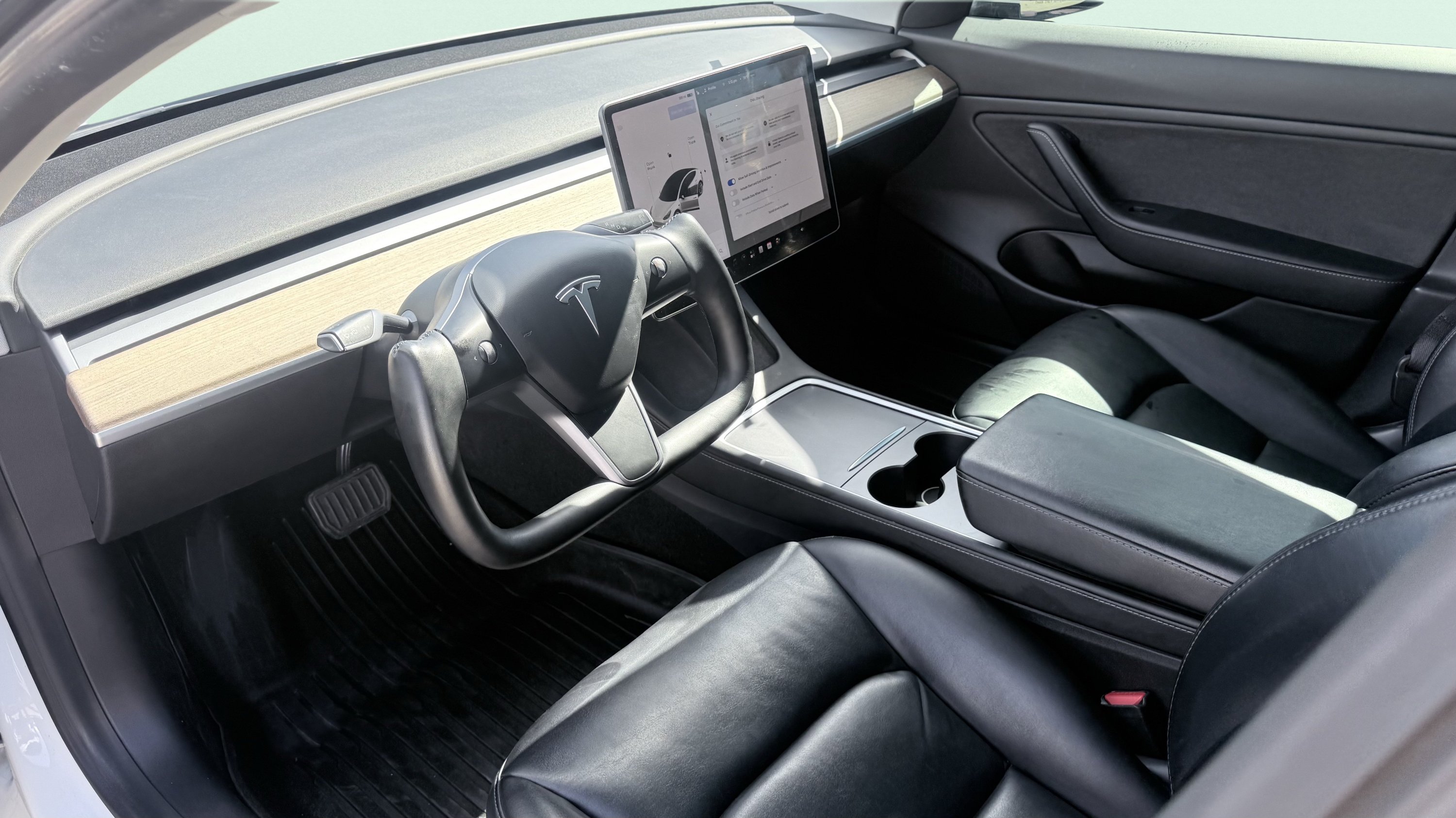 Used 2021 Tesla Model 3 Long Range AWD/4WD image 21
