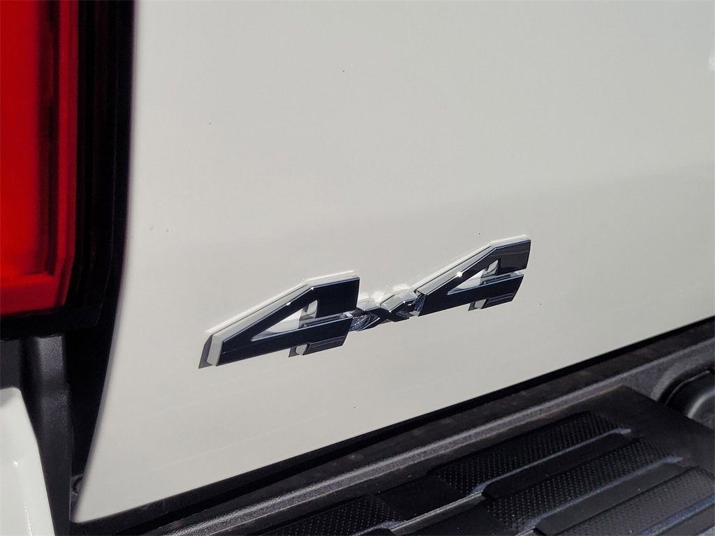 New 2025 Toyota Tacoma SR5 image 10