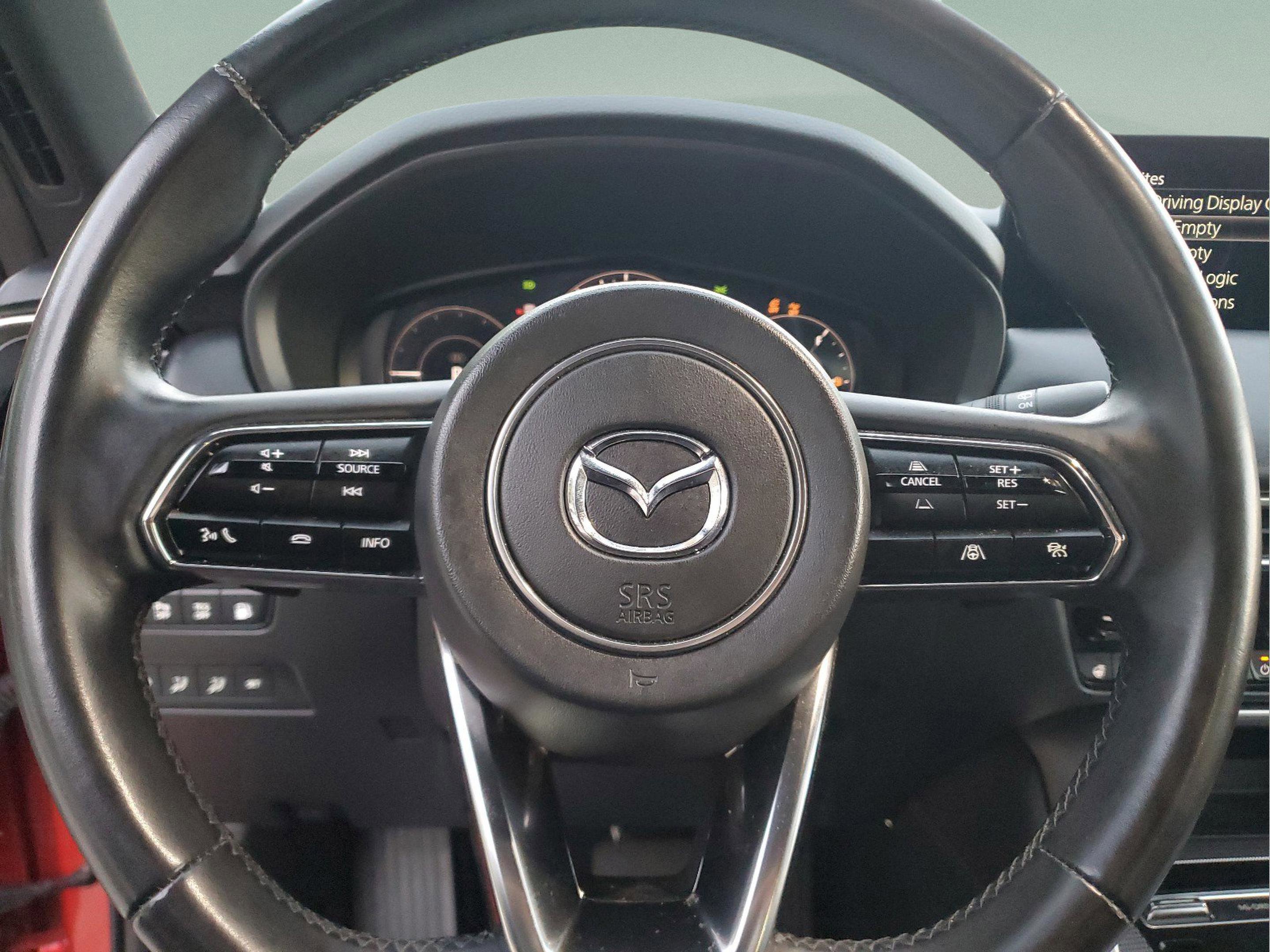 Used 2025 MAZDA CX-70 Plug-In Hybrid w/ Premium Plus AWD/4WD image 17