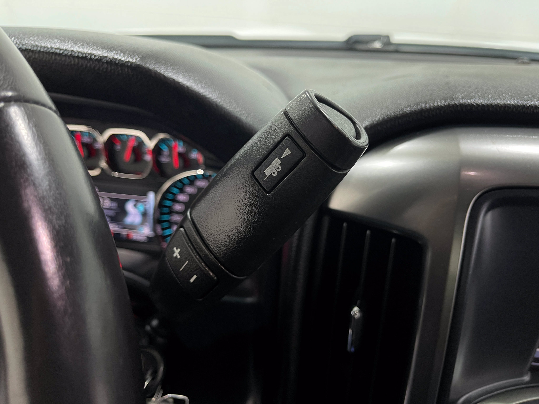 Used 2019 Chevrolet Silverado 1500 LT w/ All Star Edition AWD/4WD image 26