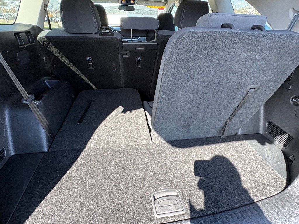 Used 2019 Kia Sorento LX w/ LX Convenience Package image 15