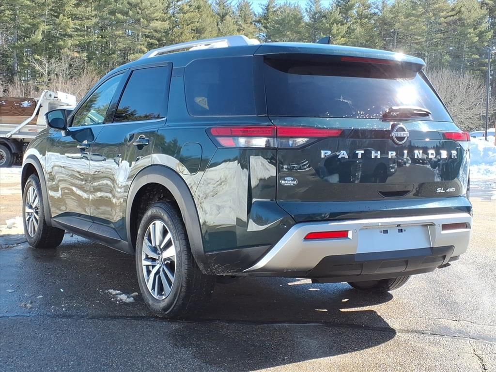 Used 2025 Nissan Pathfinder SL image 29