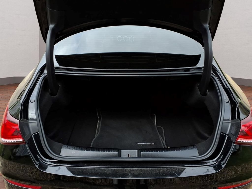 Used 2022 Mercedes-Benz CLA 250 image 36