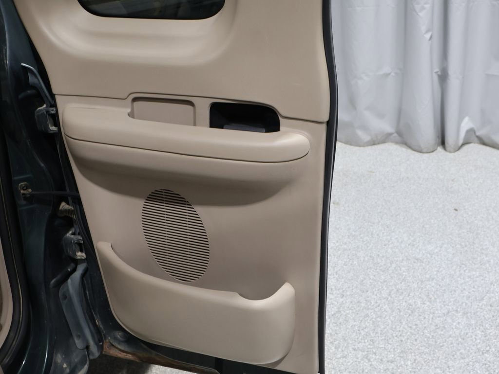 Used 2003 Ford F150 XLT image 20