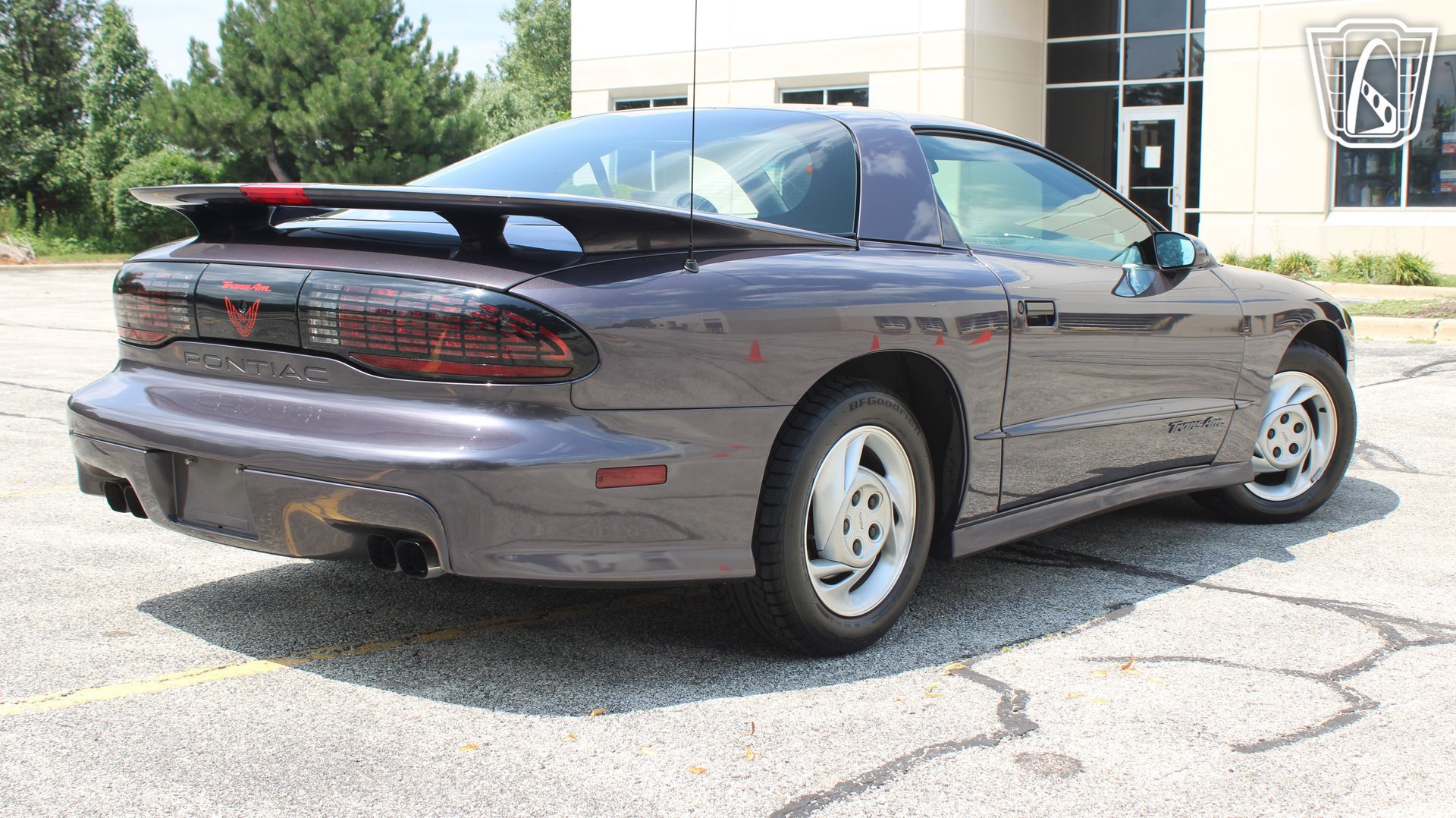 Used 1994 Pontiac Firebird Trans Am RWD image 4