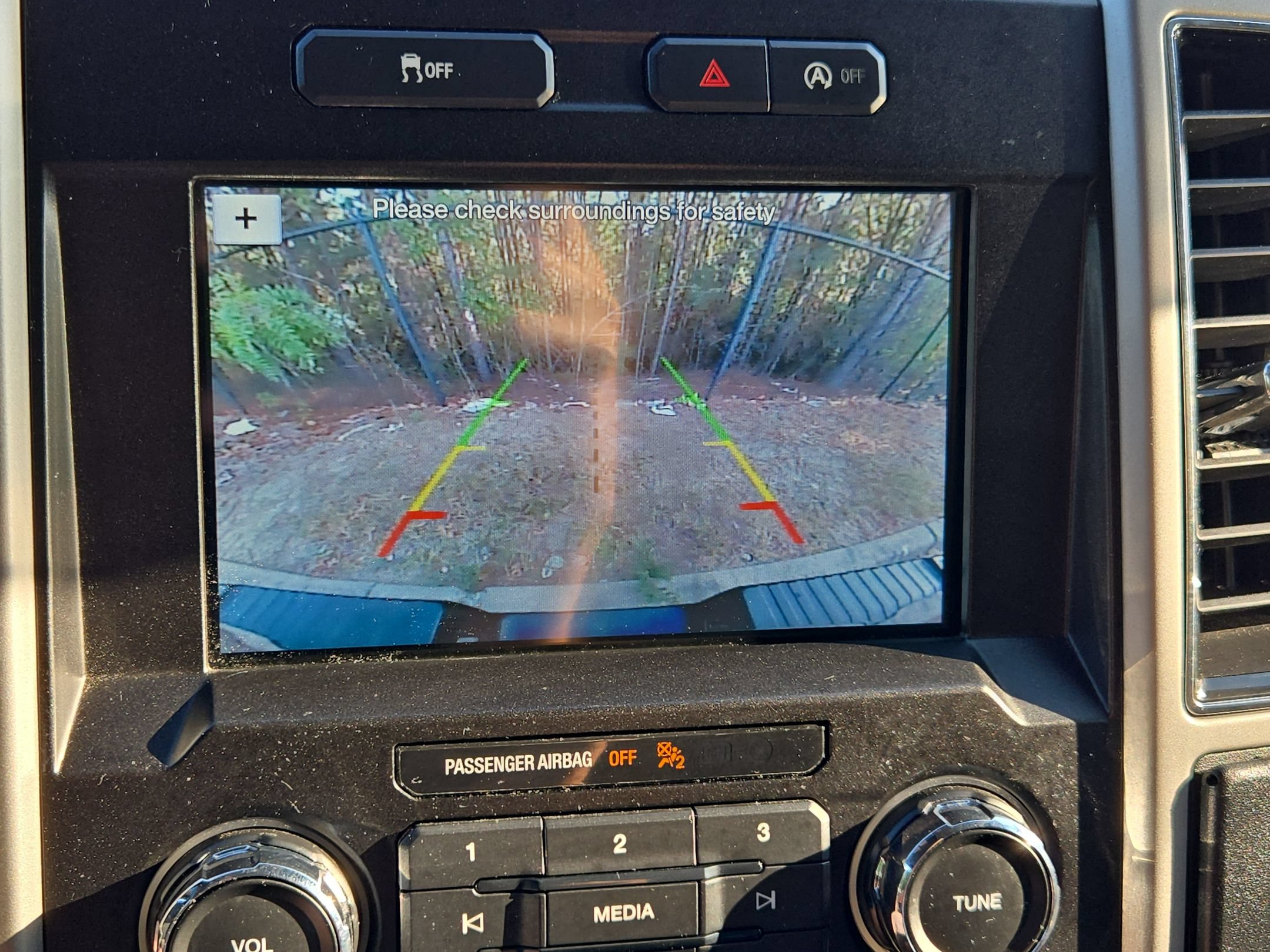 Used 2018 Ford F150 Lariat AWD/4WD image 30
