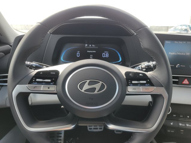 New 2026 Hyundai Elantra SEL Sport FWD image 13
