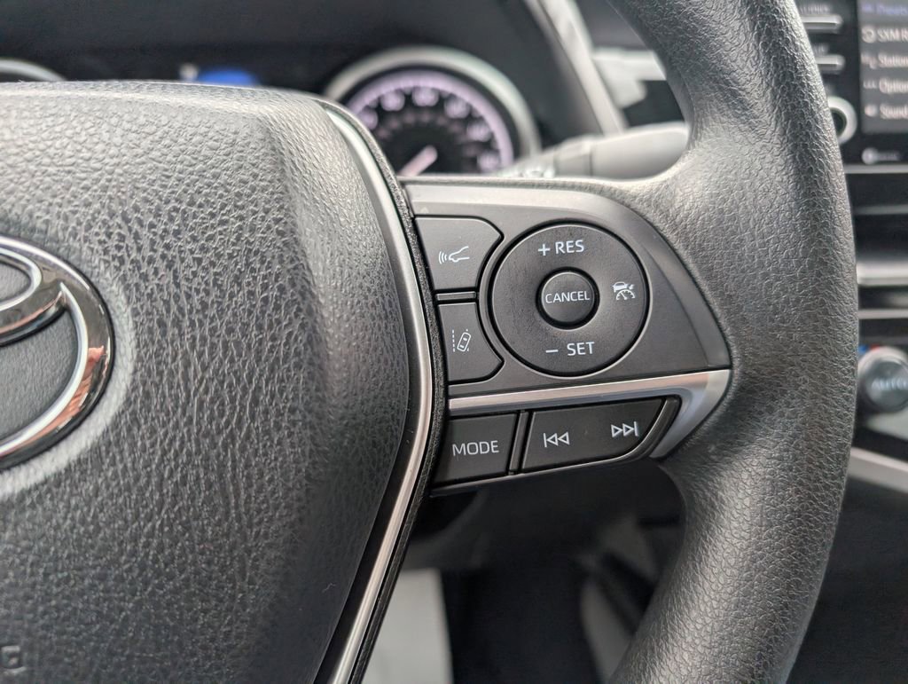 Used 2024 Toyota Camry LE w/ Convenience Package image 21