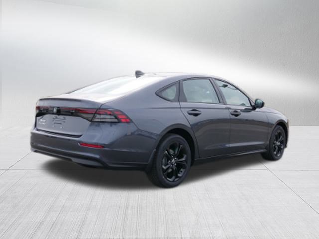 New 2025 Honda Accord SE image 3