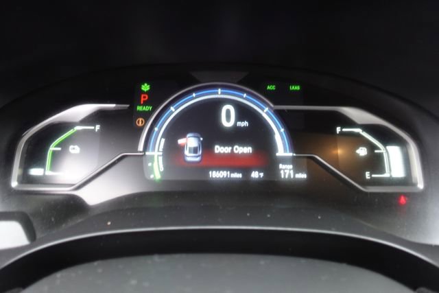 Used 2018 Honda Clarity Touring image 15