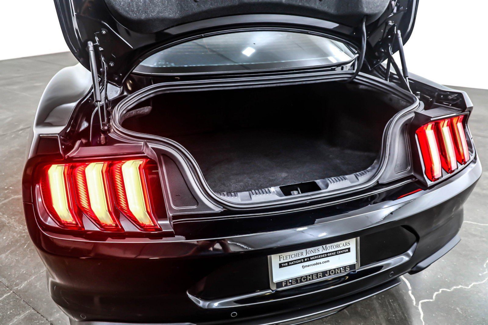 Used 2022 Ford Mustang GT Premium image 21
