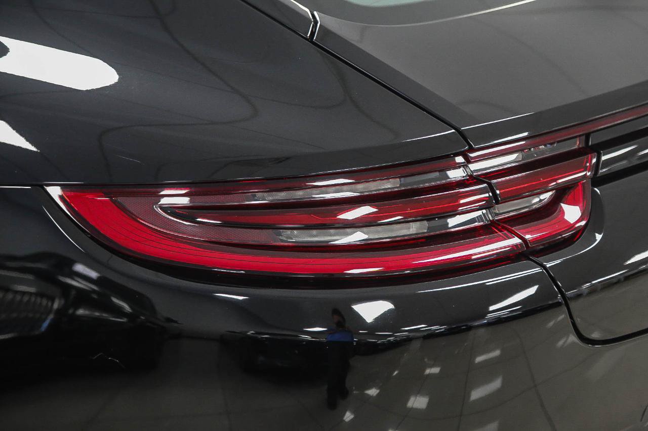 Used 2018 Porsche Panamera 4S w/ Premium Package Plus AWD/4WD image 10