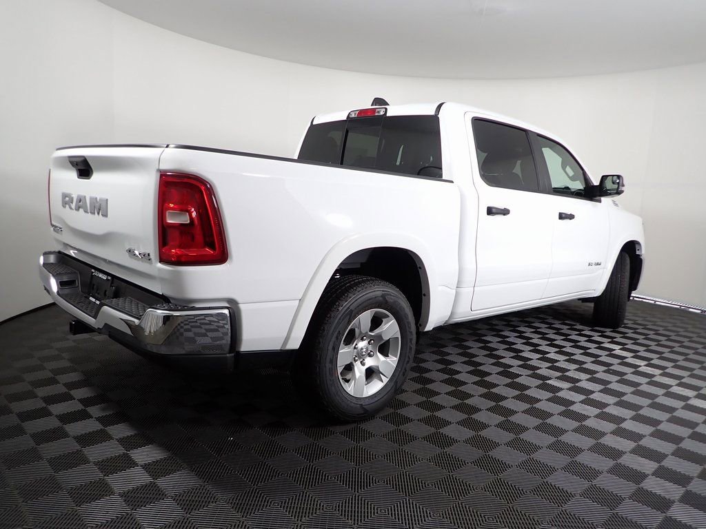 New 2025 RAM 1500 Big Horn AWD/4WD image 16