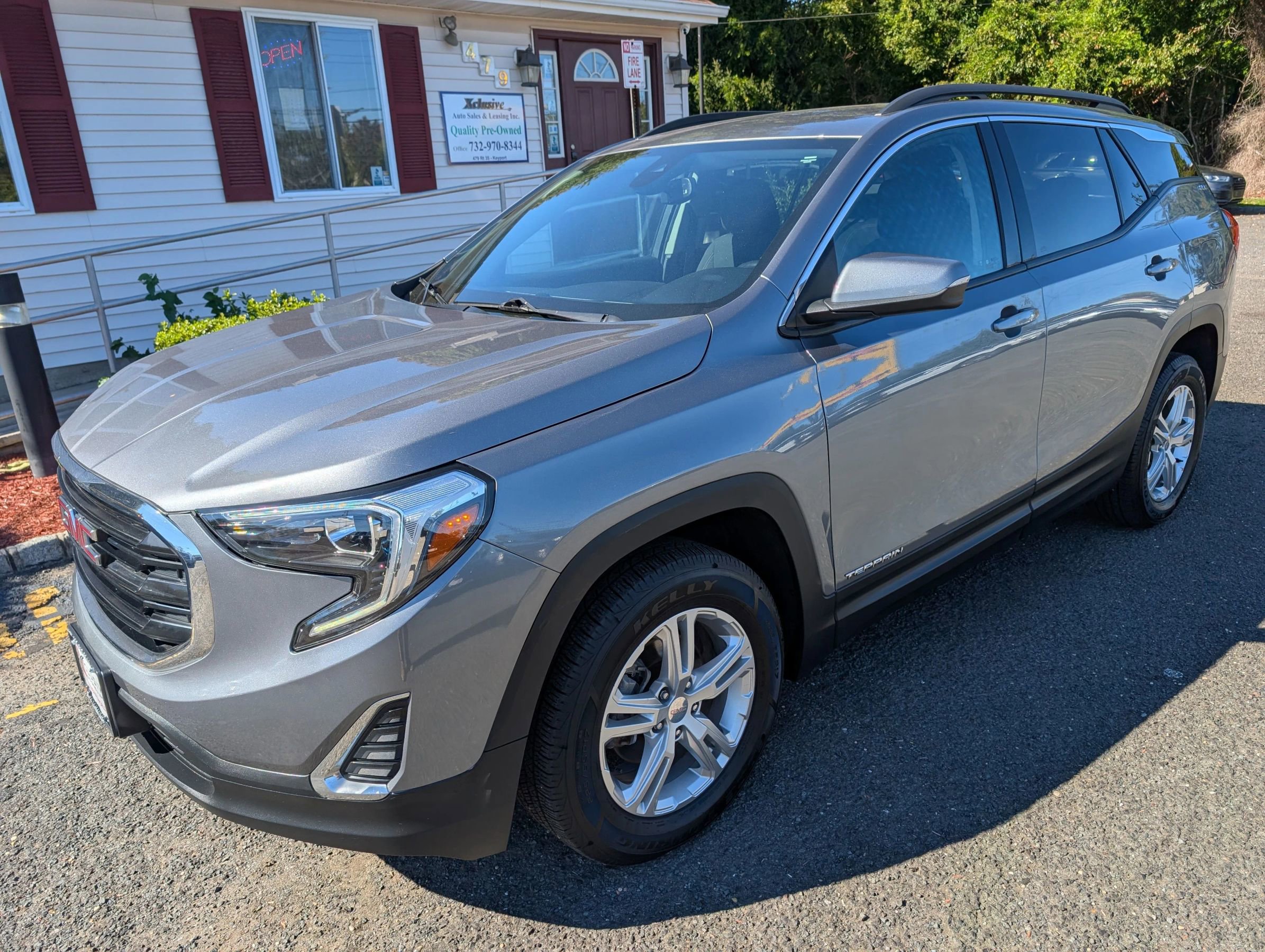Used 2020 GMC Terrain SLE w/ Driver Convenience Package