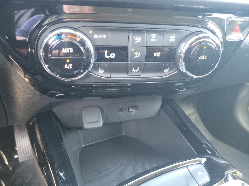 New 2026 Chevrolet Trax ACTIV w/ Driver Confidence Package FWD image 10