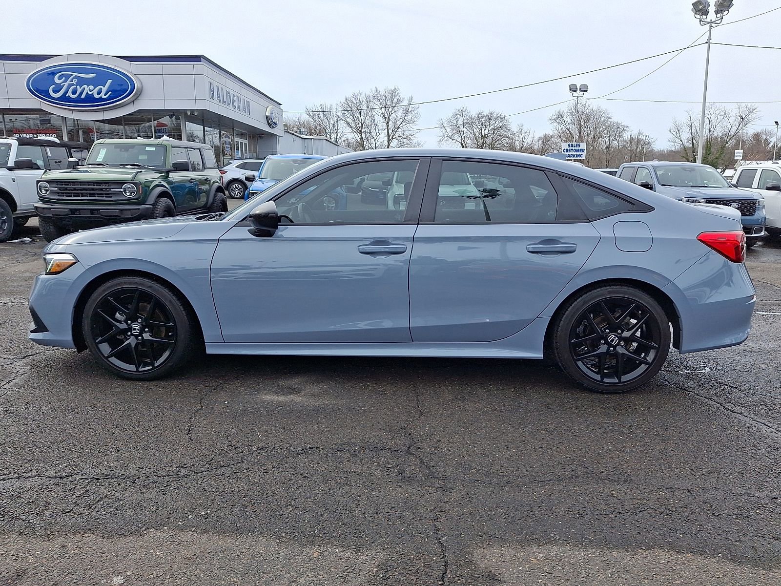 Used 2024 Honda Civic Sport image 4