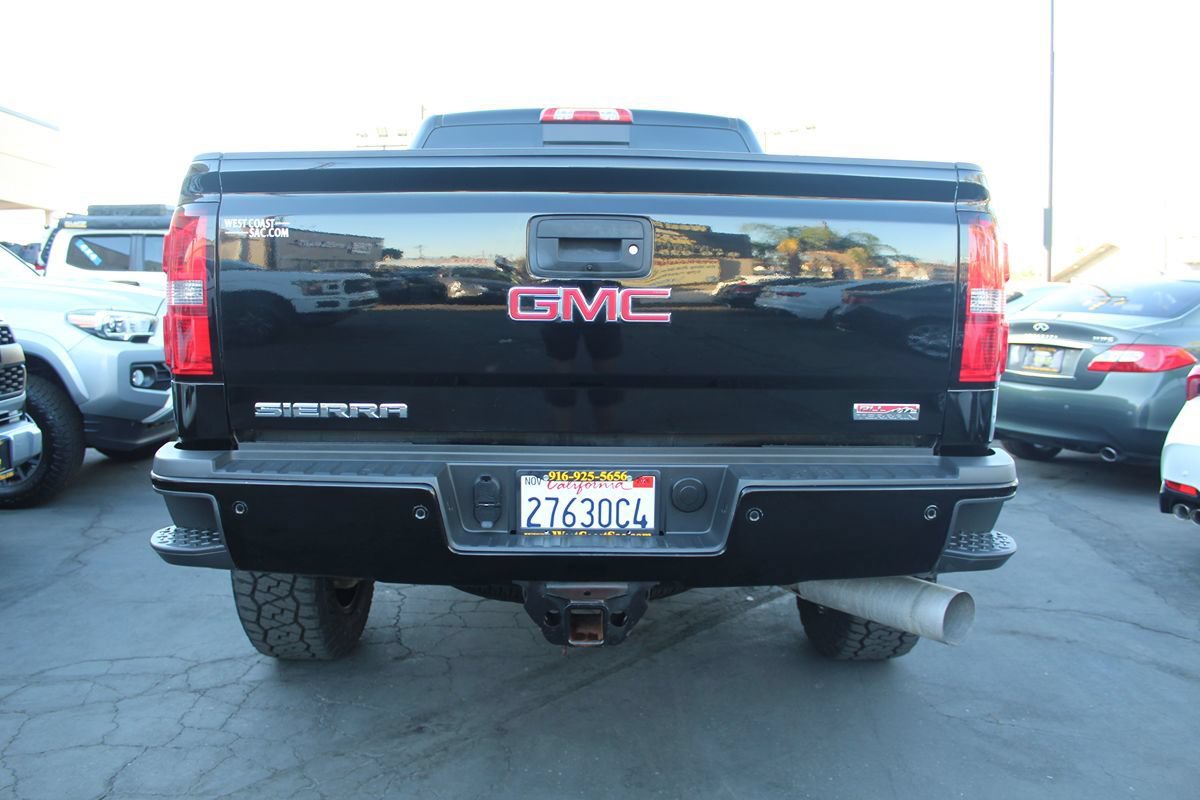 Used 2015 GMC Sierra 2500 SLT w/ Duramax Plus Package AWD/4WD image 17