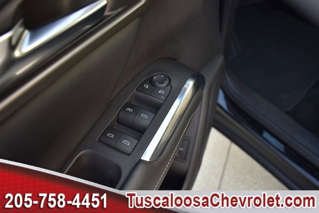 Used 2025 Chevrolet Traverse LT w/ Driver Confidence Package image 19