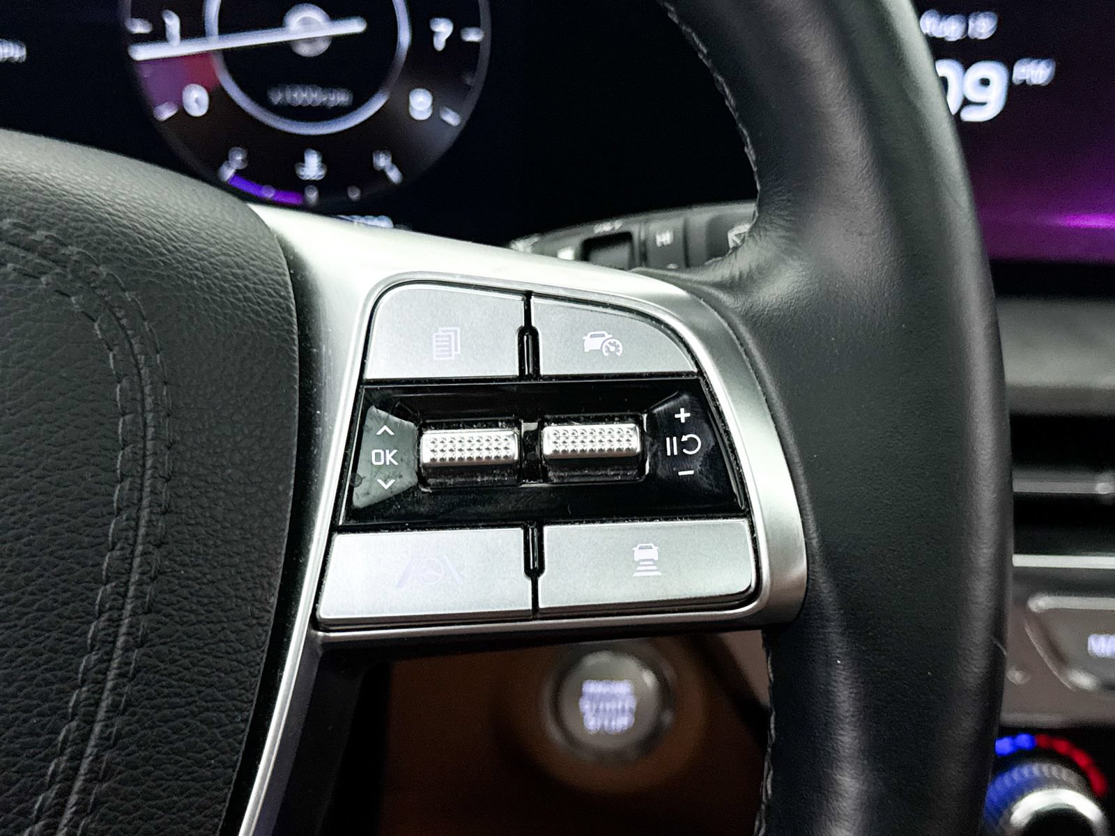 Certified 2024 Kia Telluride SX X-Line AWD/4WD image 39