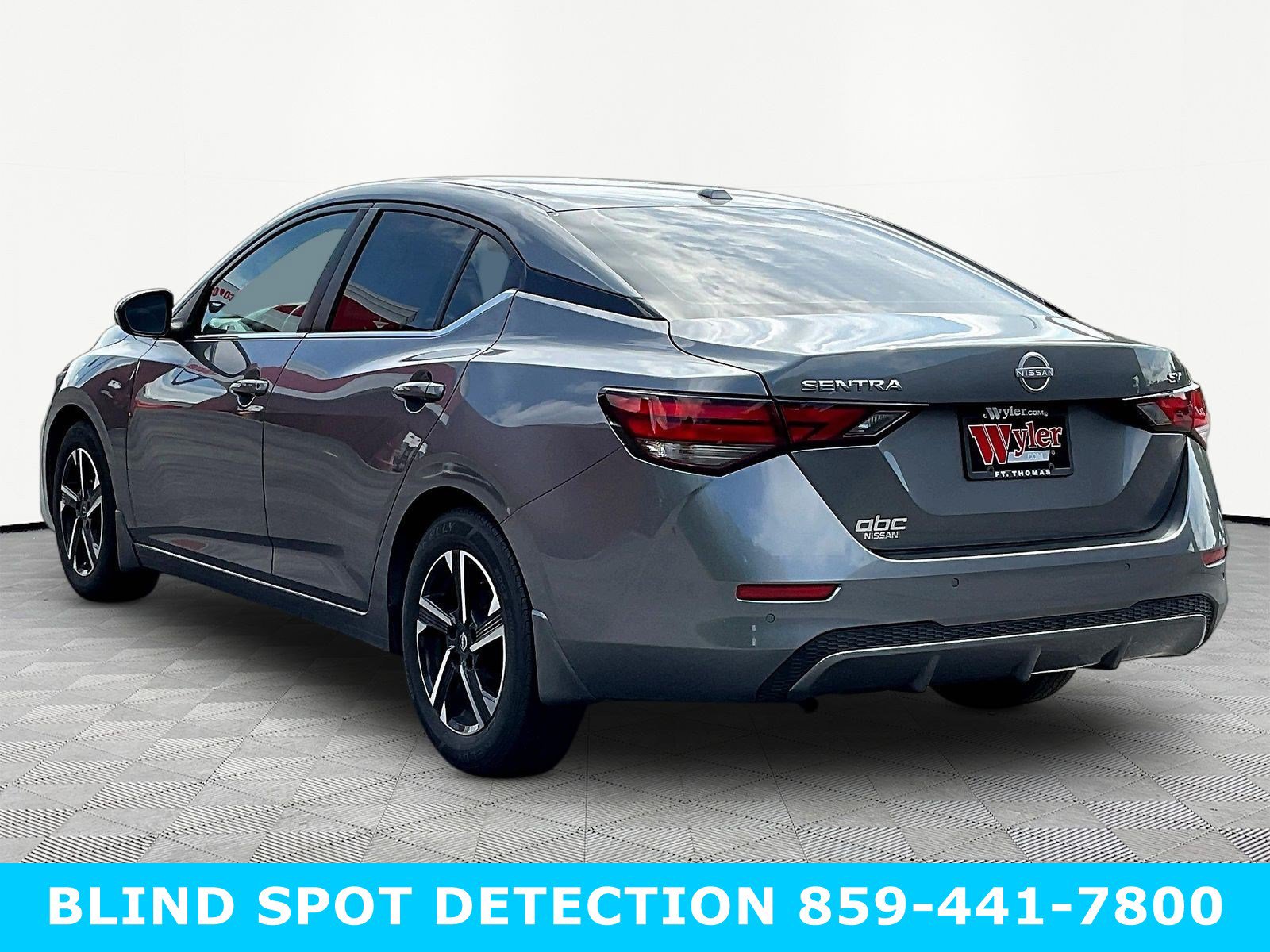 Used 2024 Nissan Sentra SV w/ All-Weather Package FWD image 4