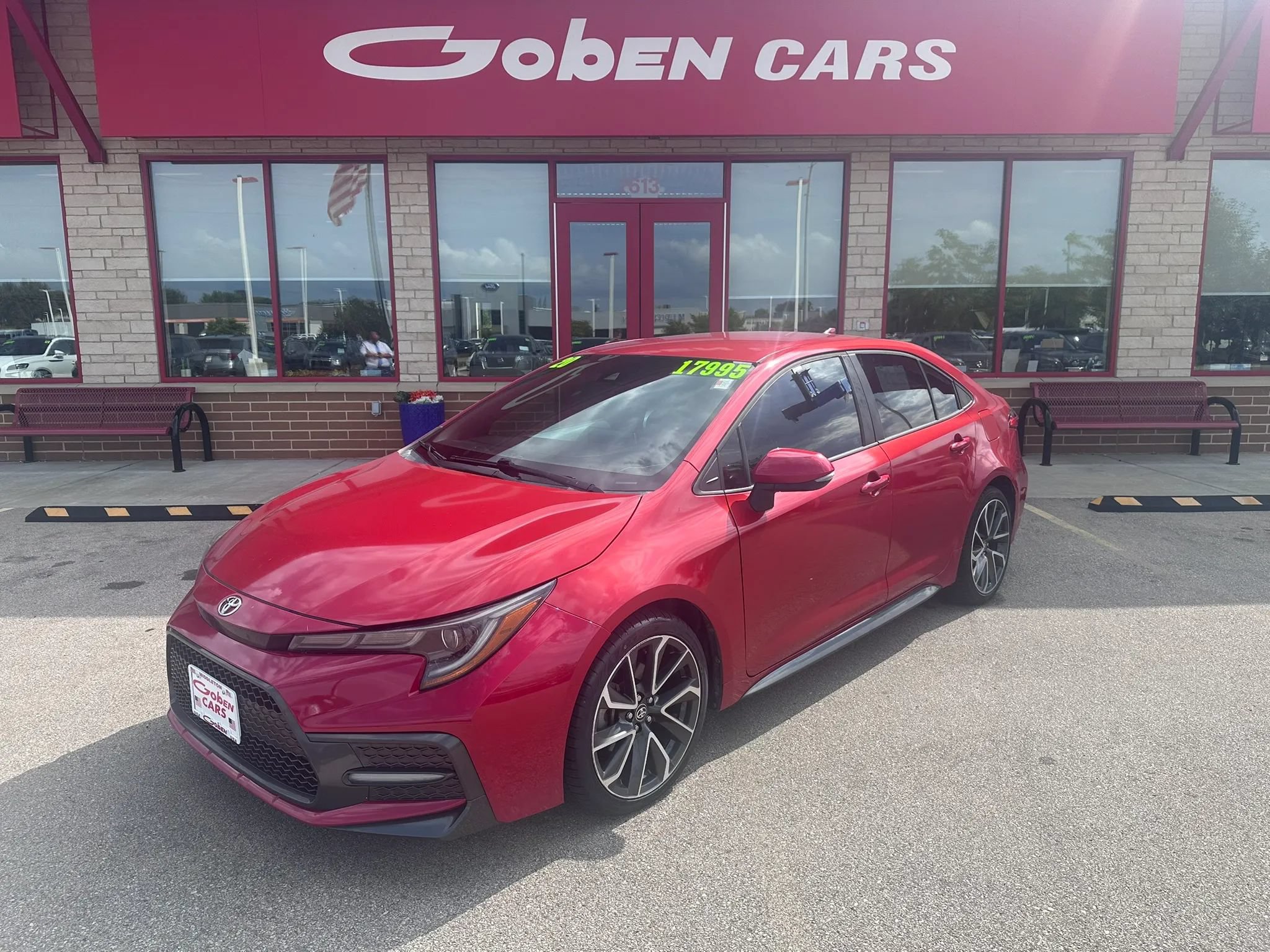 Used 2020 Toyota Corolla SE FWD image 1