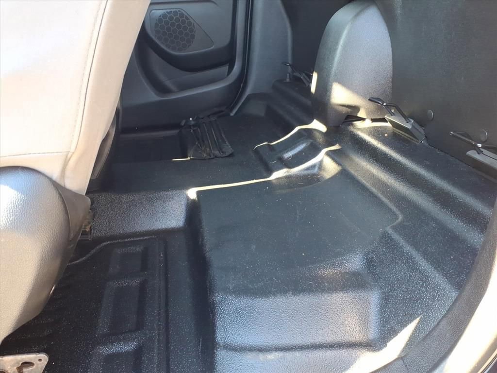 Used 2018 Chevrolet Colorado W/T image 11