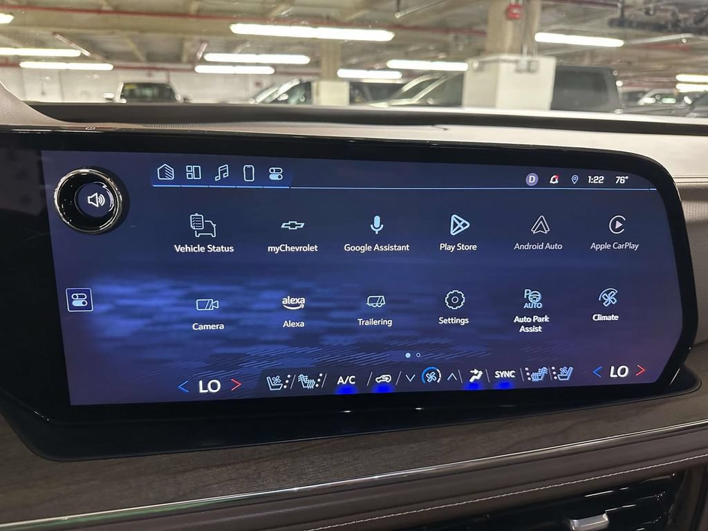 Certified 2025 Chevrolet Tahoe High Country AWD/4WD image 26