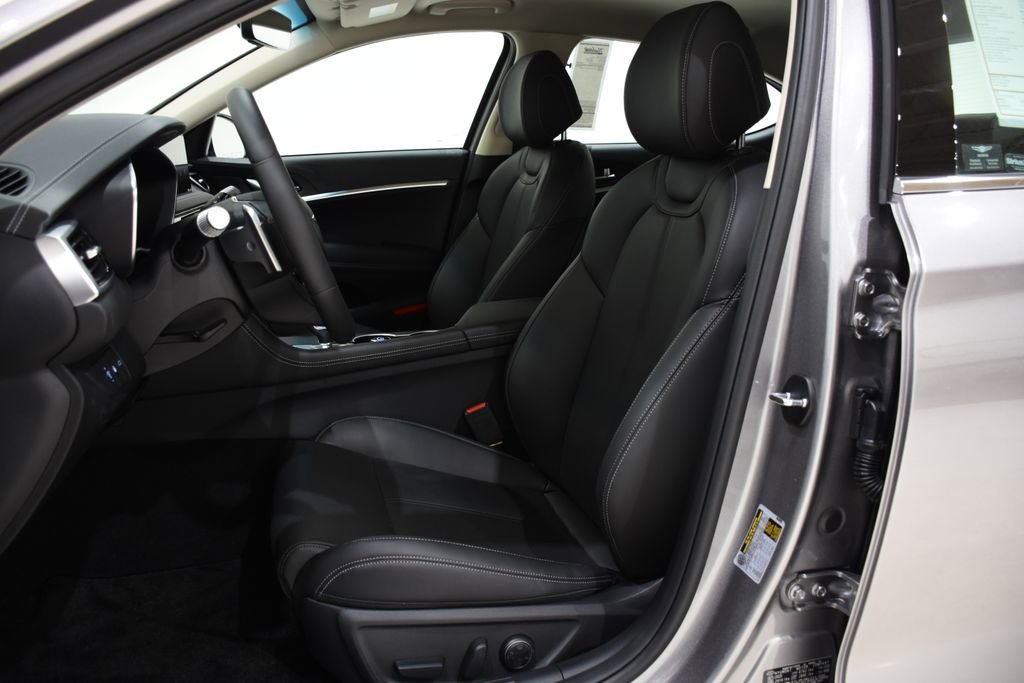 New 2026 Genesis G70 2.5T RWD image 17
