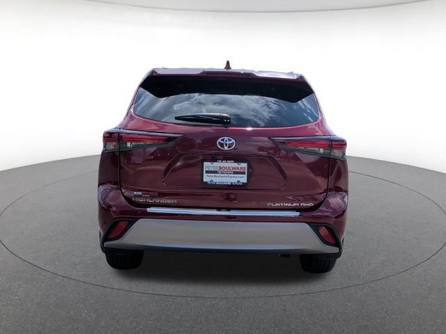 Used 2026 Toyota Highlander Platinum AWD/4WD image 4