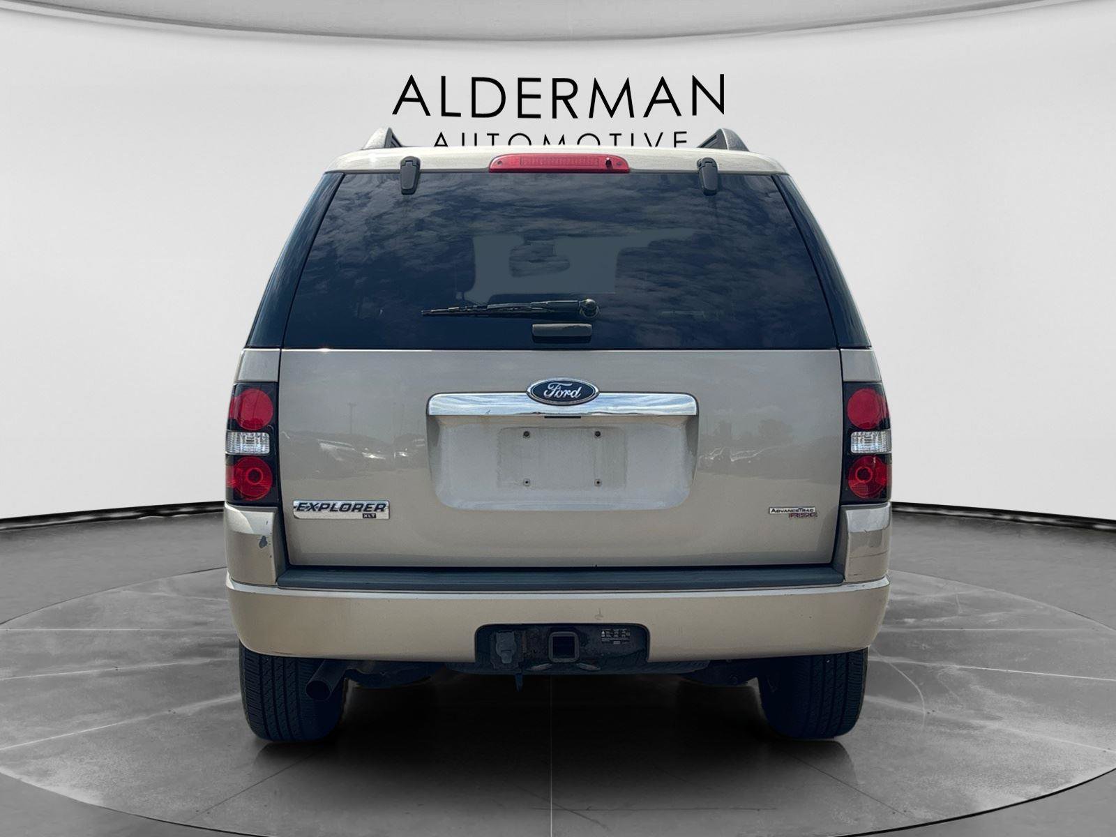 Used 2007 Ford Explorer XLT AWD/4WD image 4