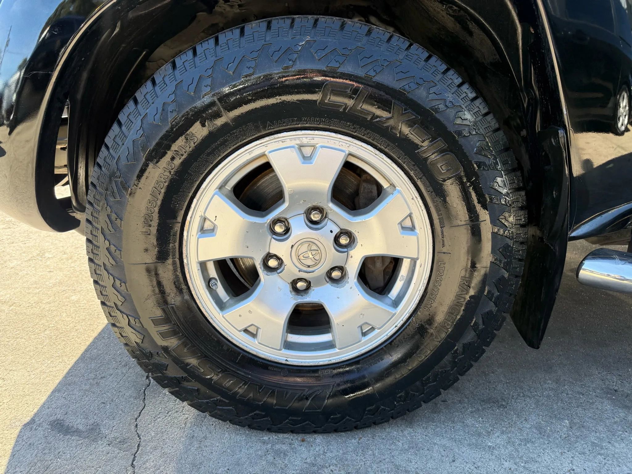 Used 2011 Toyota Tacoma 4x4 Double Cab w/ TRD Off-Road Pkg image 23