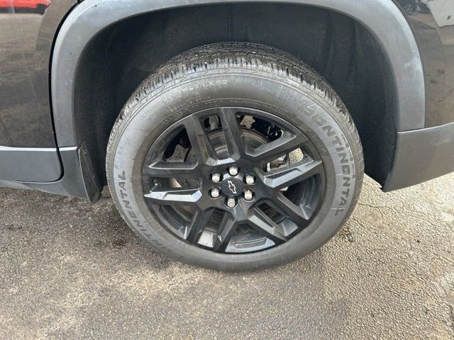 Used 2020 Chevrolet Traverse LT image 48