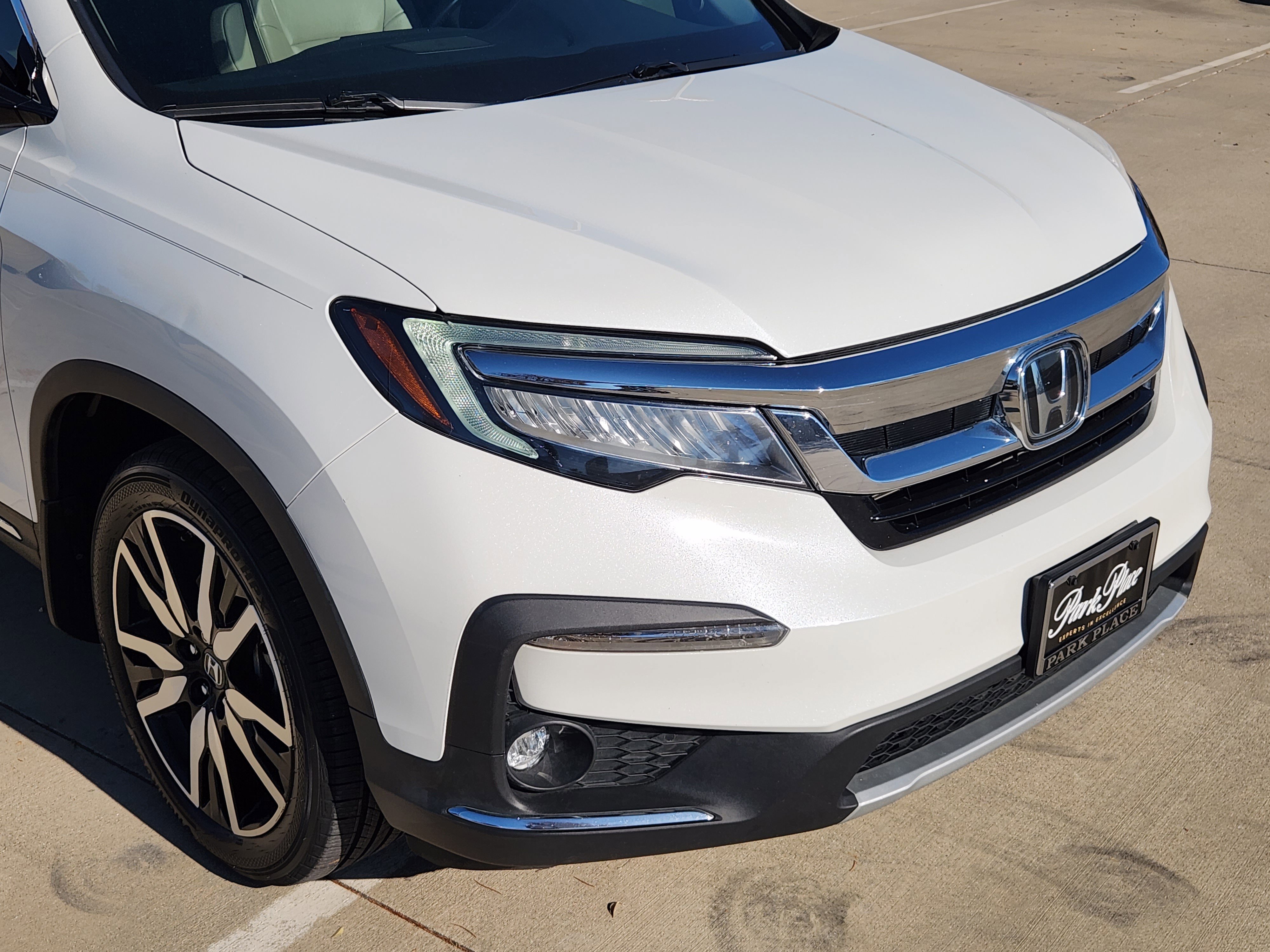 Used 2021 Honda Pilot Touring image 7