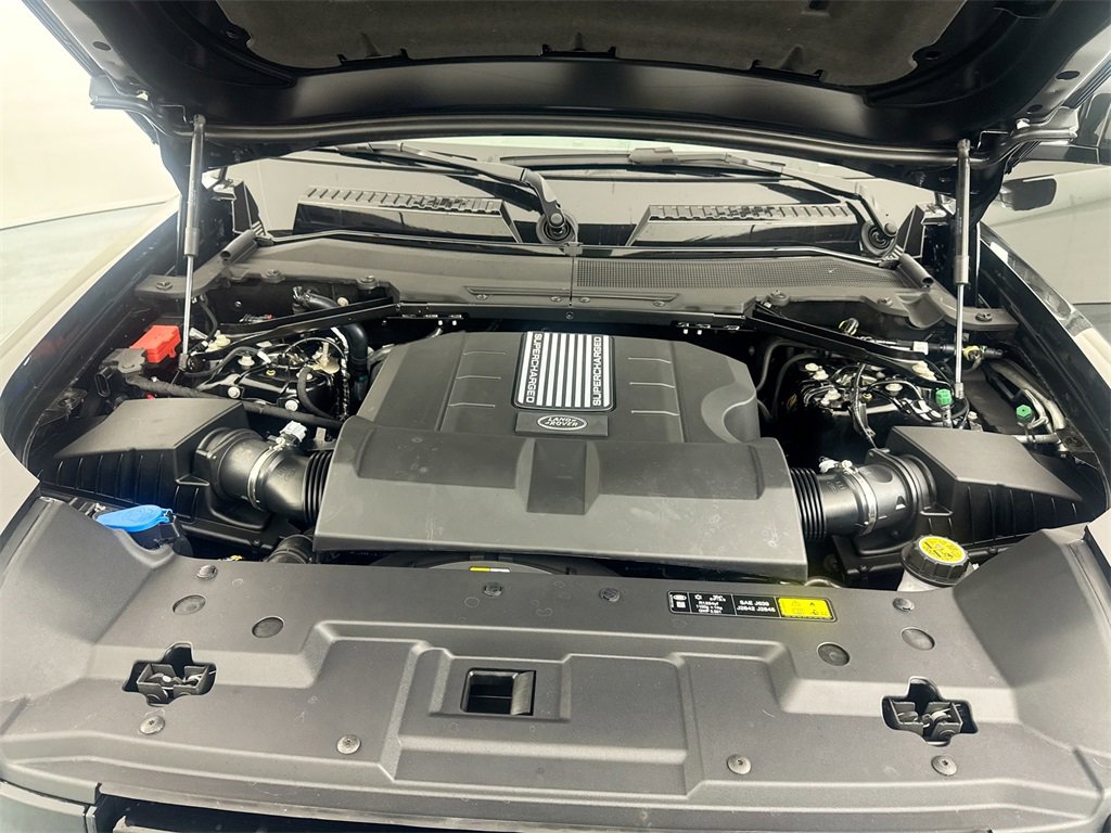 New 2026 Land Rover Defender 130 V8 image 30