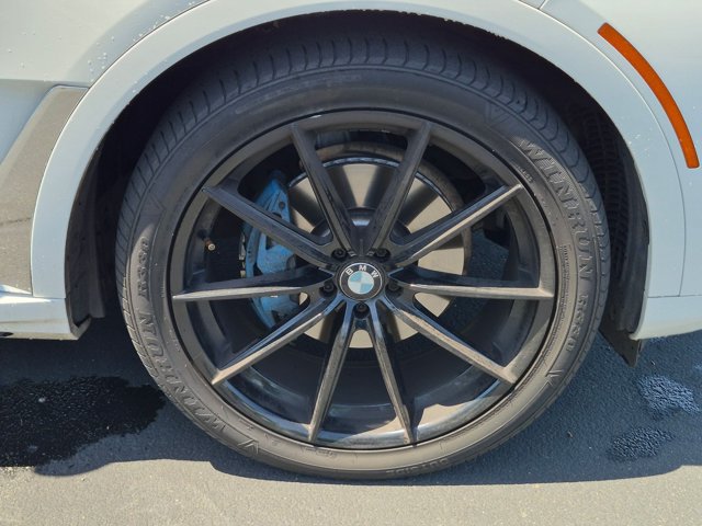 Used 2021 BMW X7 xDrive40i w/ Premium Package AWD/4WD image 23
