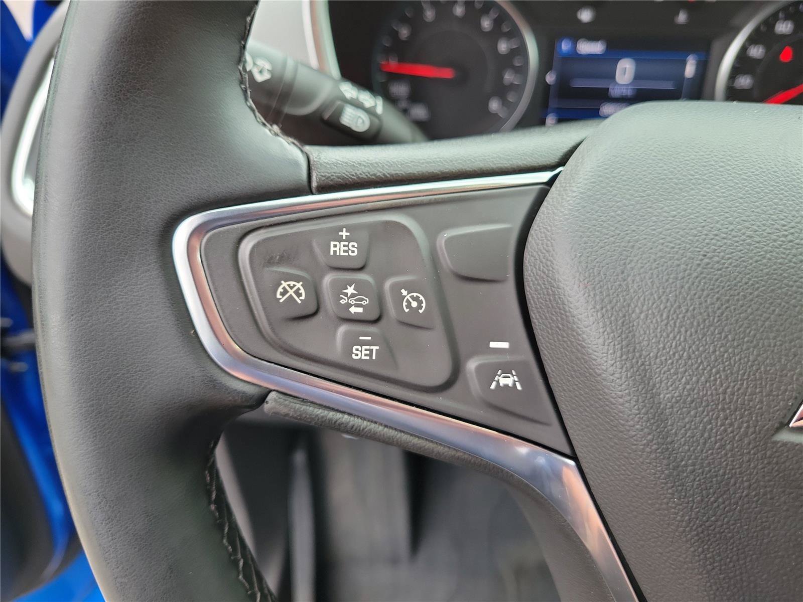 Used 2024 Chevrolet Equinox LT w/ LPO, Floor Liner Package FWD image 24