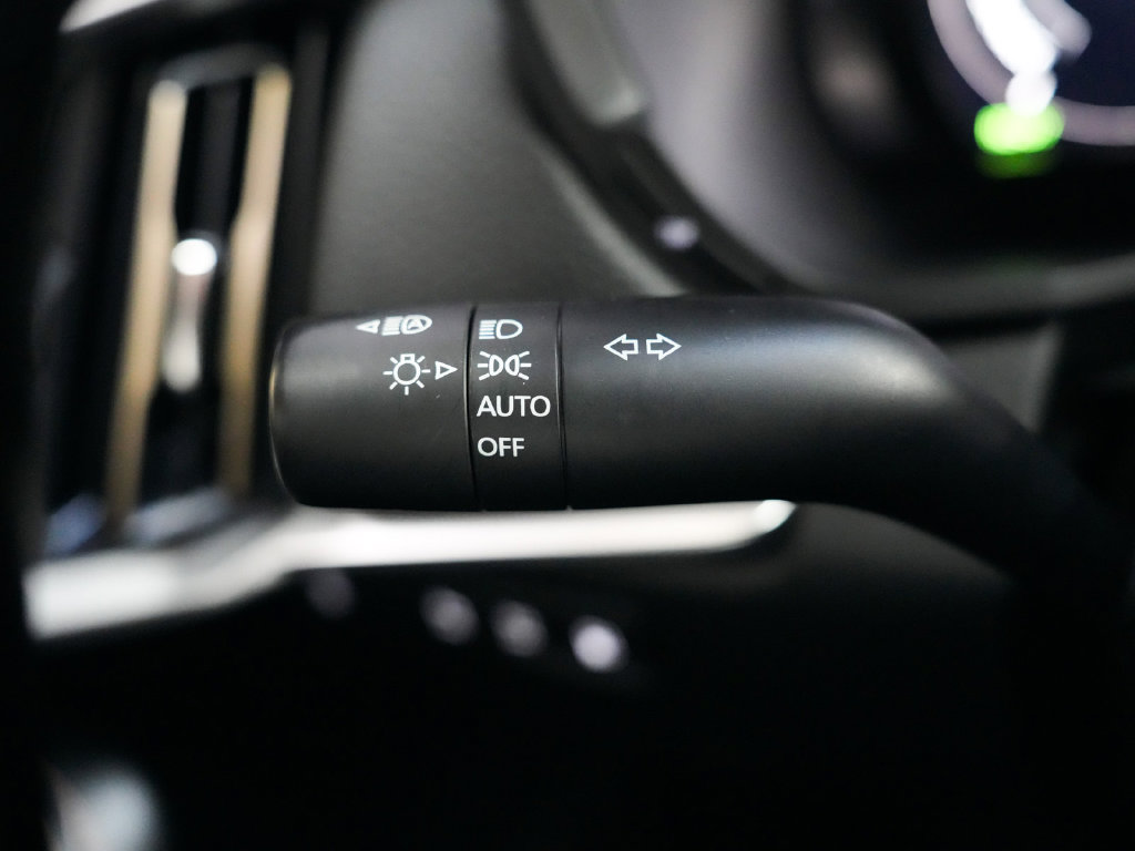 Used 2024 MAZDA CX-90 Plug-In Hybrid w/ Premium Pkg AWD/4WD image 24